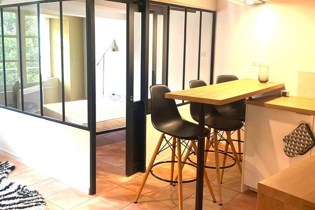 Studio Cosy Avec Deux Velos Coeur De Ville Hyères Exteriér fotografie