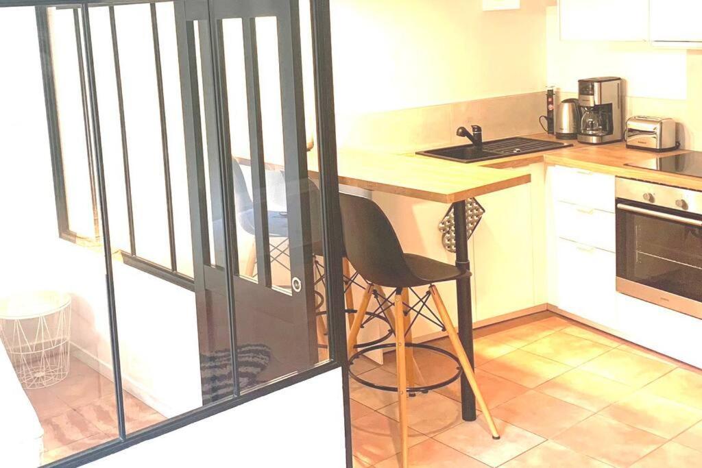 Studio Cosy Avec Deux Velos Coeur De Ville Hyères Exteriér fotografie